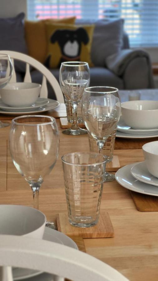 Bosun'S Cottage Luxury Stay In The Heart Of Town 웨이머스만 외부 사진