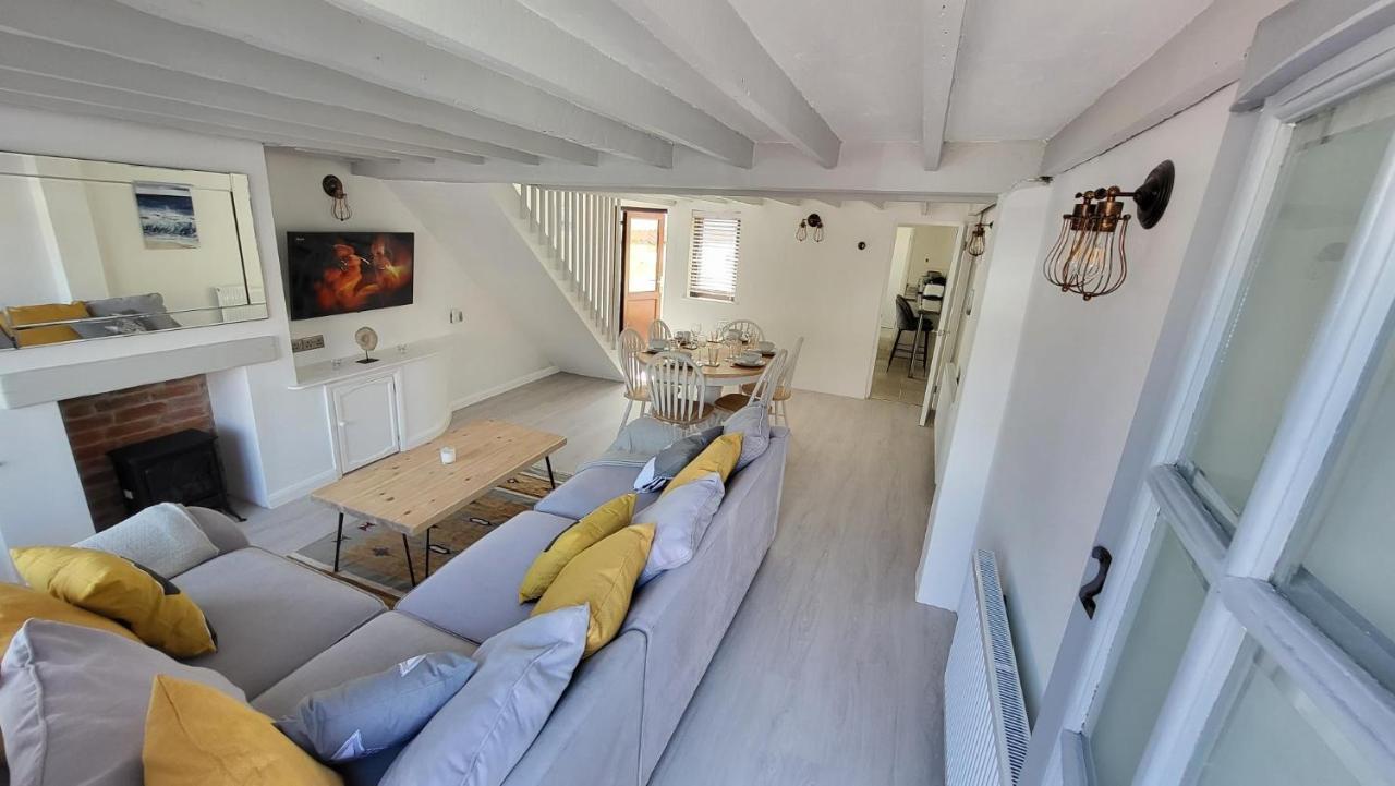 Bosun'S Cottage Luxury Stay In The Heart Of Town 웨이머스만 외부 사진